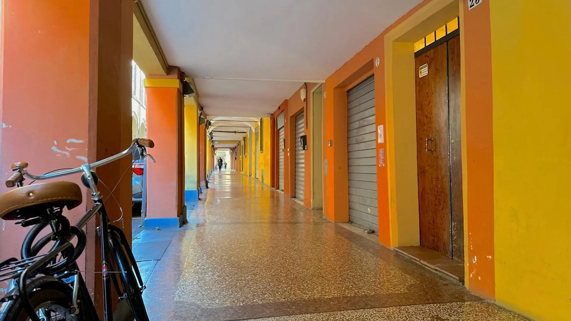 Fondazza Boutique Apartment Bologna 0*,
